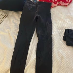 Black lululemon legging’s